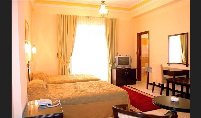 Hotel Le Majestic Annaba Exteriör bild