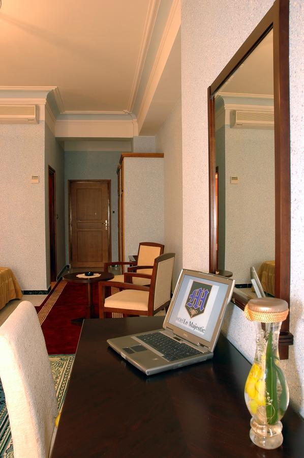 Hotel Le Majestic Annaba Exteriör bild